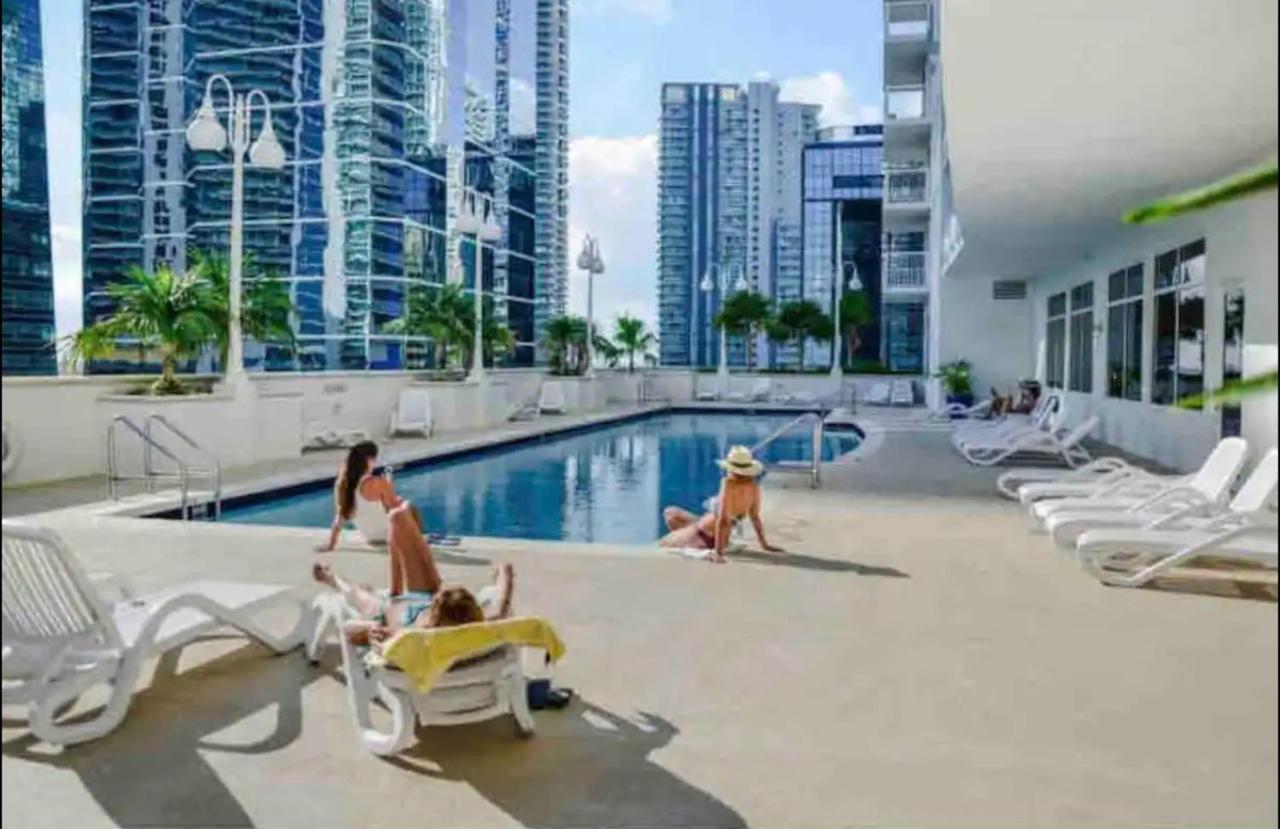 Stunning 2Br Condo Brickell-Waterviews-Freeparking Маями Екстериор снимка